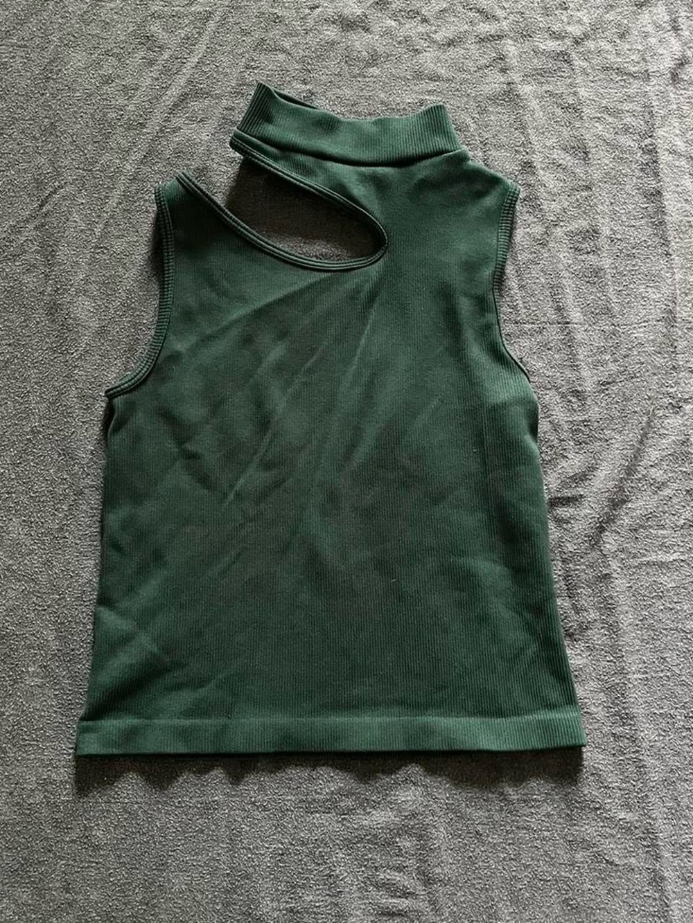 New mix classic green cut out tank top